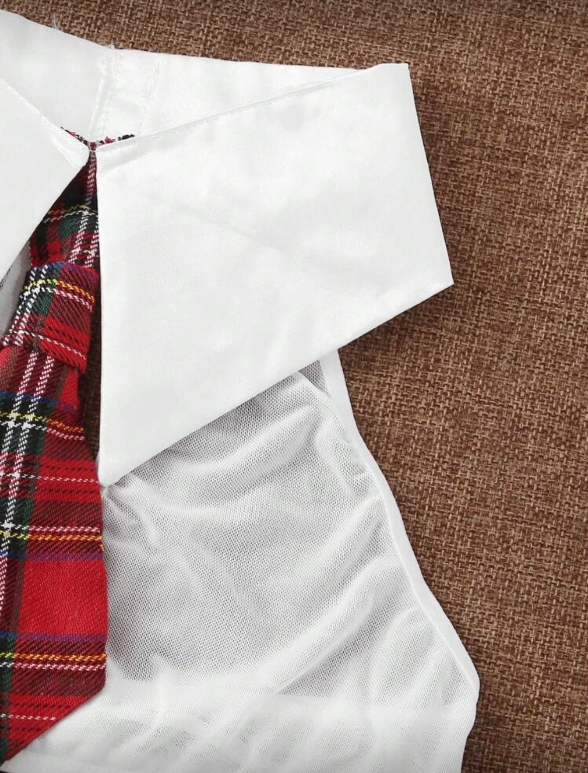 Colegiala blusa blanca